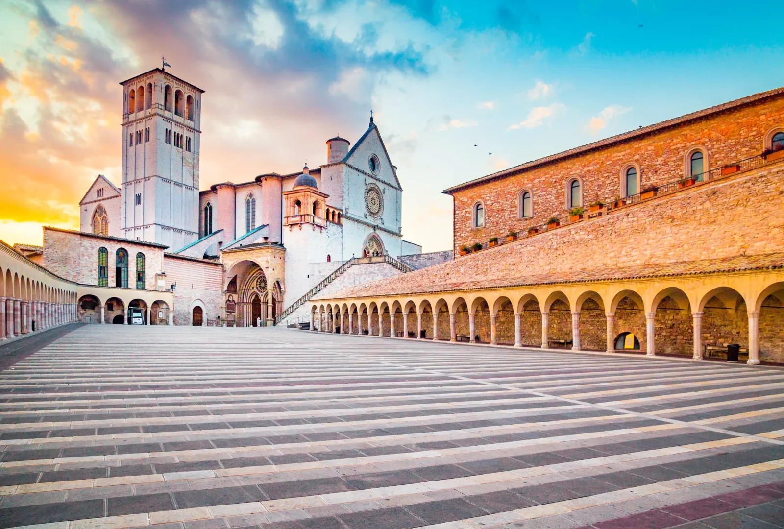 Lais Puzzle 1000 Pezzi – Città Storica Di Assisi, Umbria, Italia